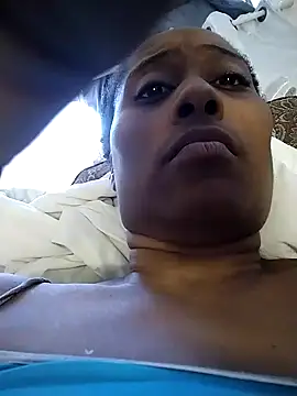 Snapshot of Lady_Libra chatting on 02.08.25 Lady Libra online show from 02.08.25