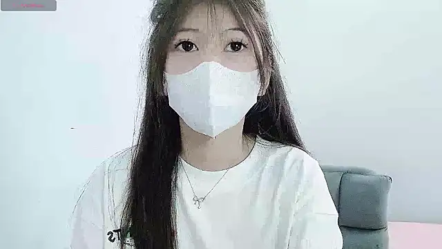 Snapshot of tanhxiu chatting on 12.08.24 tanhxiu online show from 12.08.24