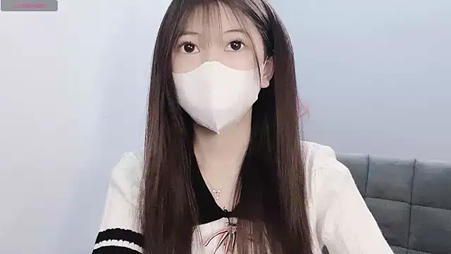 Snapshot of tanhxiu chatting on 12.13.24 tanhxiu online show from 12.13.24