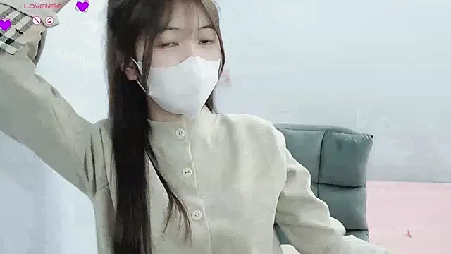 Snapshot of tanhxiu chatting on 01.01.25 tanhxiu online show from 01.01.25