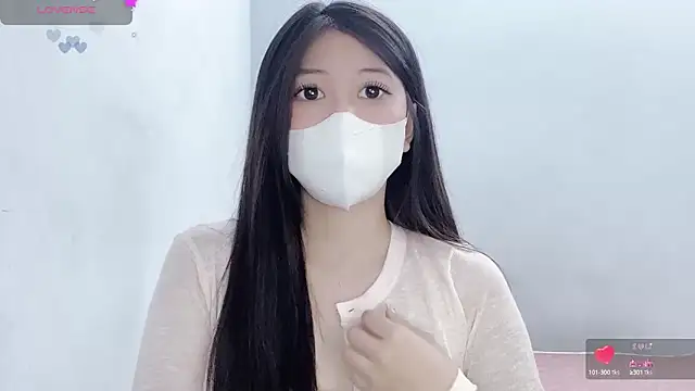 Snapshot of tanhxiu chatting on 10.15.25 tanhxiu online show from 10.15.25