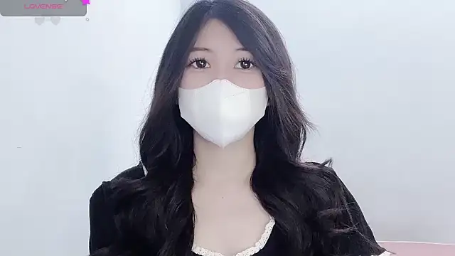 Snapshot of tanhxiu chatting on 10.25.25 tanhxiu online show from 10.25.25