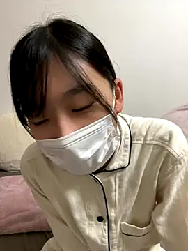 Snapshot of -Rinka- chatting on 10.24.25 -Rinka- online show from 10.24.25