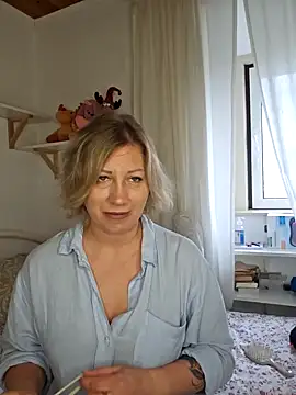 Snapshot of zarina3003 chatting on 03.05.26 zarina3003 online show from 03.05.26