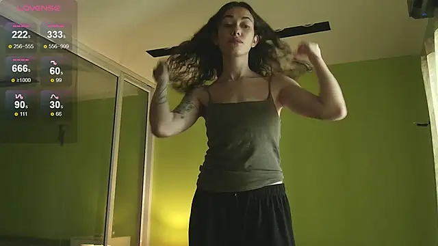 Snapshot of sadetuiningaa chatting on 09.11.25 sadetuiningaa online show from 09.11.25