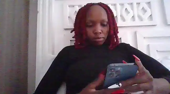 Snapshot of sexxygoldy chatting on 01.28.25 sexxygoldy online show from 01.28.25