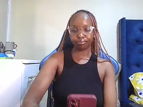 Snapshot of sexxygoldy chatting on 12.19.25 sexxygoldy online show from 12.19.25