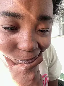 JCCaramelbarbie1 online show from 03.05.25