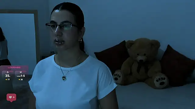 Snapshot of _AllisonSweet_ chatting on 07.13.26 AllisonSweet online show from 07.13.26