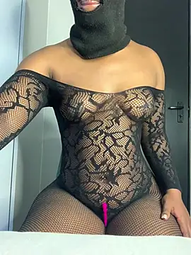 Snapshot of Africanbootie chatting on 02.05.25 Africanbootie online show from 02.05.25