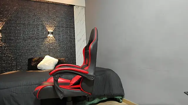 taurus boy1 online show from 11.21.25