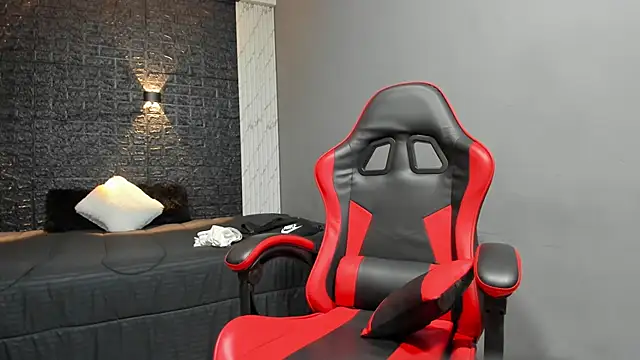 taurus boy1 online show from 11.25.25