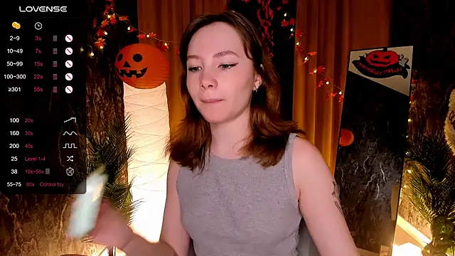 LanaBlu  online show from 10.23.25