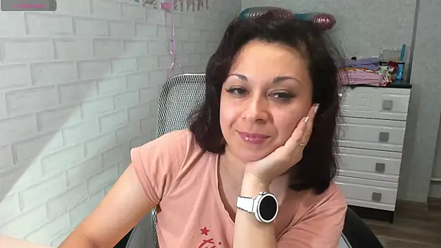 Snapshot of TeasyLana chatting on 03.10.26 TeasyLana online show from 03.10.26