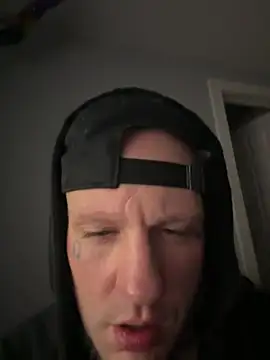 Snapshot of VixyGang chatting on 02.15.26 VixyGang online show from 02.15.26