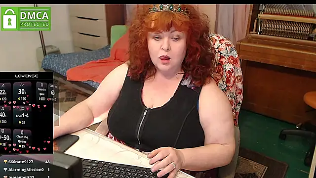 Snapshot of RoseRed69 chatting on 12.05.24 RoseRed69 online show from 12.05.24