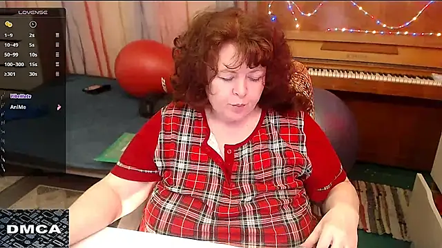 Snapshot of RoseRed69 chatting on 03.14.25 RoseRed69 online show from 03.14.25