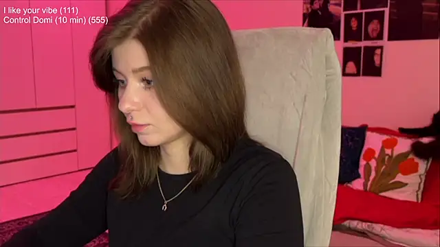 xoxoavi online show from 04.24.26