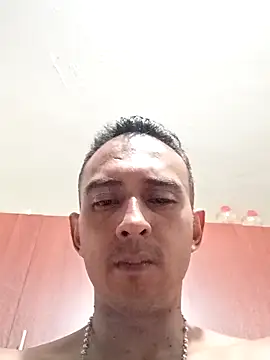 Snapshot of paisa233 chatting on 11.10.25 paisa233 online show from 11.10.25