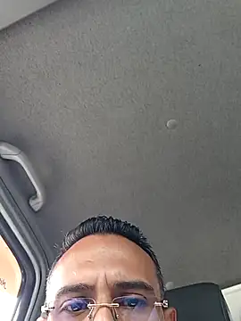 Snapshot of paisa233 chatting on 11.10.25 paisa233 online show from 11.10.25