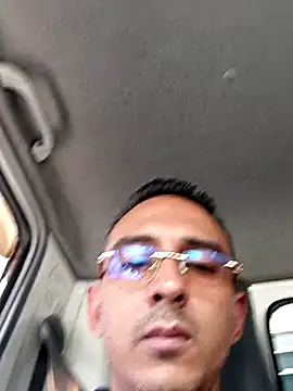 Snapshot of paisa233 chatting on 11.18.25 paisa233 online show from 11.18.25