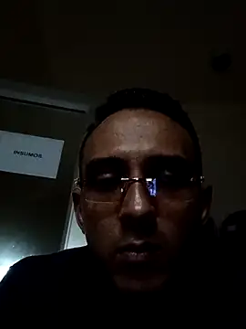 Snapshot of paisa233 chatting on 11.20.25 paisa233 online show from 11.20.25