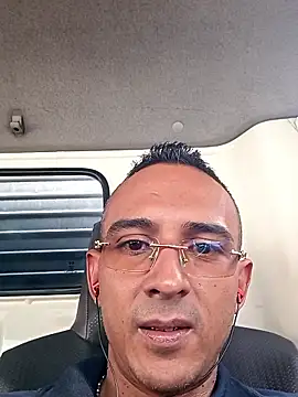 Snapshot of paisa233 chatting on 01.13.26 paisa233 online show from 01.13.26