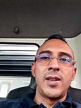 Snapshot of paisa233 chatting on 01.15.26 paisa233 online show from 01.15.26