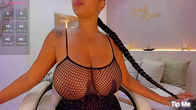 anahi ryan  online show from 03.13.25