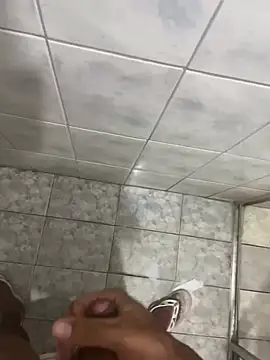 Snapshot of gomespauz chatting on 01.23.25 gomespauz online show from 01.23.25