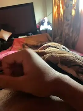 Snapshot of gomespauz chatting on 01.31.25 gomespauz online show from 01.31.25