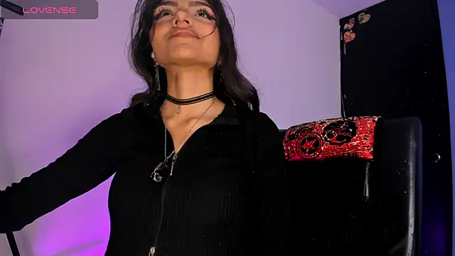 mabel candy online show from 12.15.24