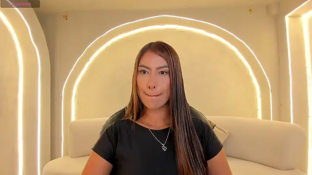 ArianaDumont online show from 01.09.26