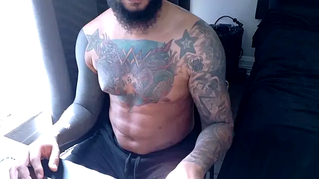 Snapshot of WyattBBC chatting on 03.09.26 WyattBBC online show from 03.09.26