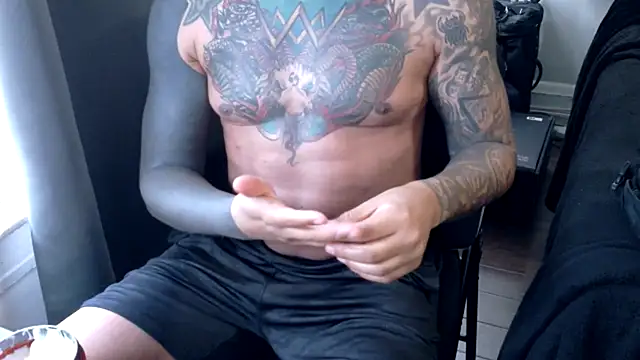 Snapshot of WyattBBC chatting on 03.13.26 WyattBBC online show from 03.13.26