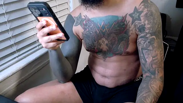 Snapshot of WyattBBC chatting on 03.22.26 WyattBBC online show from 03.22.26