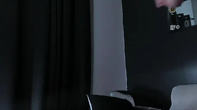 Dylanwhite23  online show from 11.10.25