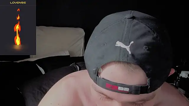 Dylanwhite23  online show from 02.10.26