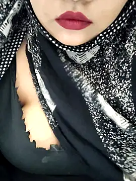 Snapshot of Indian-Nazia chatting on 06.23.26 Indian-Nazia online show from 06.23.26