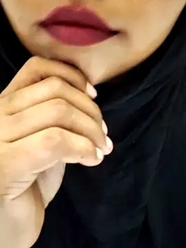 Snapshot of Indian-Nazia chatting on 07.05.26 Indian-Nazia online show from 07.05.26