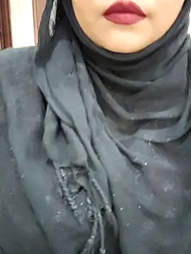 Snapshot of Indian-Nazia chatting on 07.12.26 Indian-Nazia online show from 07.12.26