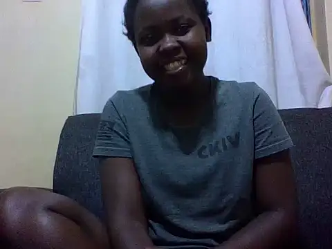Sweetcecie01 online show from 06.14.26
