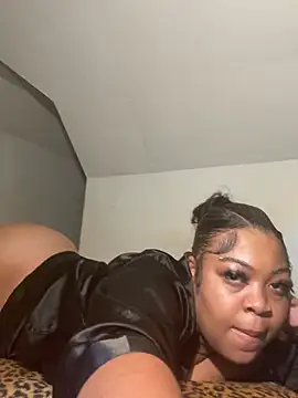 AUNYXXX online show from 07.23.26