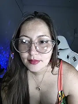 Snapshot of dani123unica chatting on 06.18.26 dani123unica online show from 06.18.26