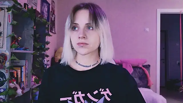 NaniMoore online show from 05.16.26