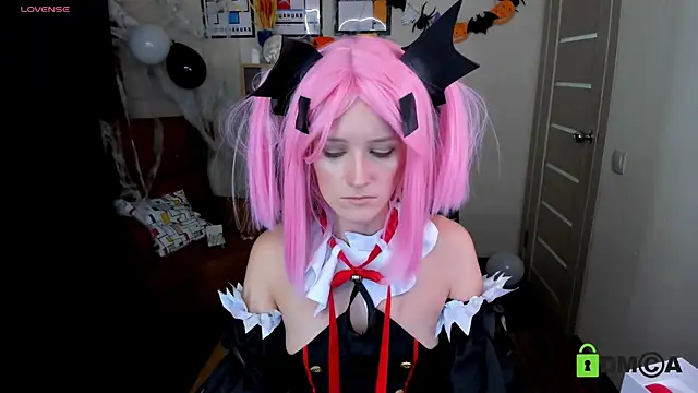 FrancescaCollins online show from 10.31.25