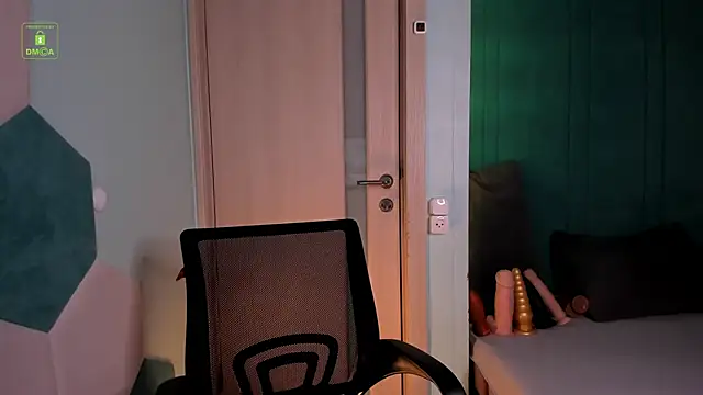 MarkGWalker online show from 02.08.25