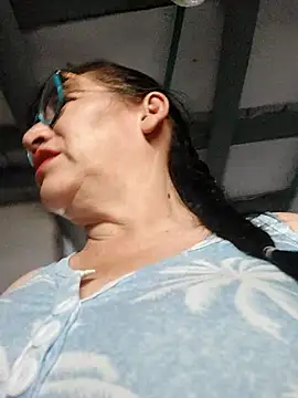 clarita 01 online show from 02.23.26