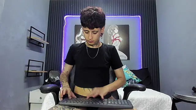 Snapshot of Ethan_lennox chatting on 10.06.25 Ethan lennox online show from 10.06.25