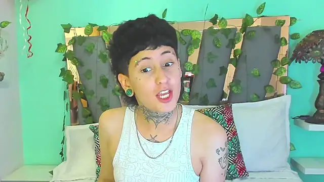 Snapshot of Ethan_lennox chatting on 02.18.26 Ethan lennox online show from 02.18.26